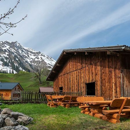 Bergwelt-M - Scheunencamping Schröcken Zewnętrze zdjęcie
